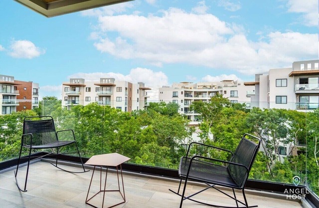 Modern Escape | Nature Views | Gym | Lagoon Access