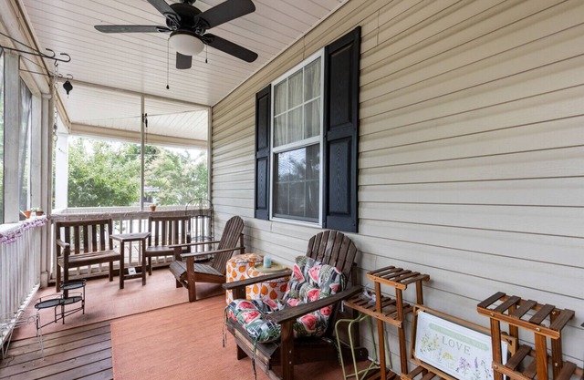 Modern Estate Front Porch Outdoor Seating