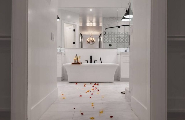 Modern Farm Estate, Lux-Jacuzzi, PettingZoo, Views