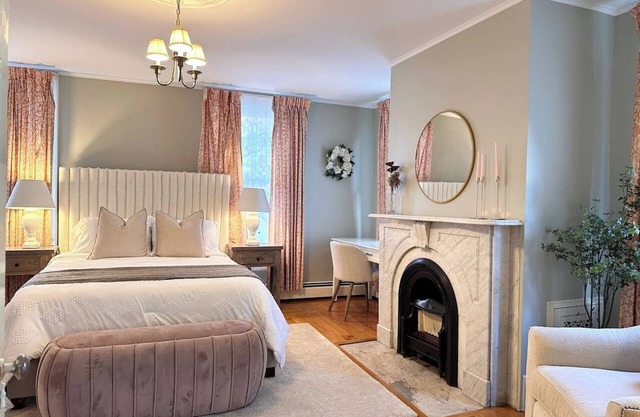 Modern French Vacation Home at Brown