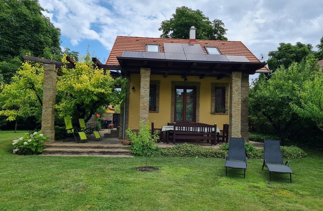Modern furnished, air-conditioned, exclusive holiday home.