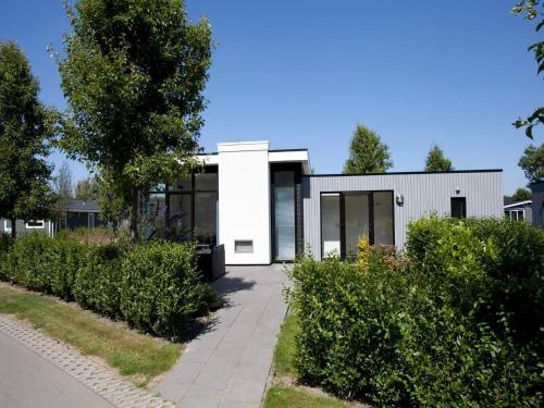 Modern holiday home in Velsen-Zuid