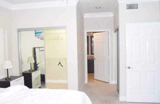 Modern Lifestyle 1 Bedroom with Balcony 1460SqFt
