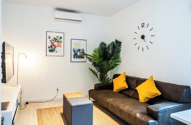 Modern Loft in Castle Lofts