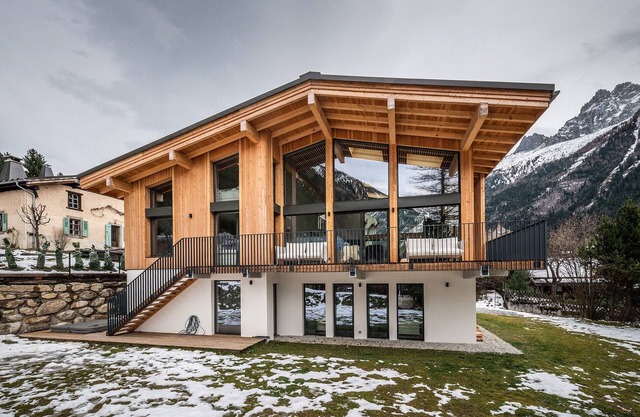 Modern Luxury Mountain Retreat