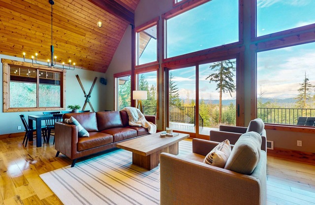 Modern mountain home with two cabins, hot tub & stunning views