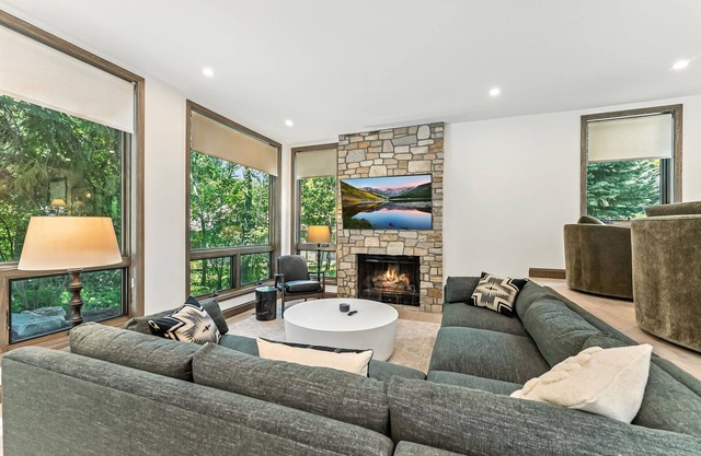 Modern Mountain Retreat in Vail