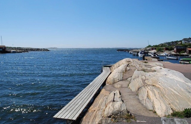 Modern New England villa in archipelago environment with large terrace and proximity to swimming.