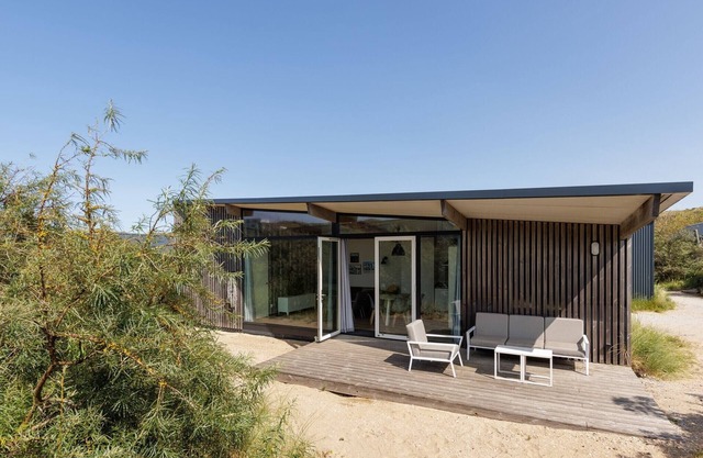 Modern Retreat by the Dunes