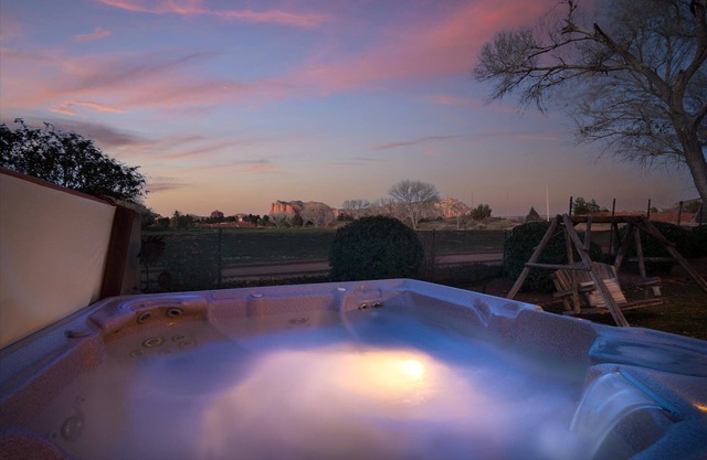 Modern Spanish style Inn with upgraded amenities and beautiful views of Sedona