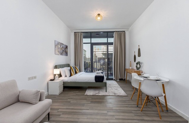 Modern Studio Apartment in Belgravia 2, JVC