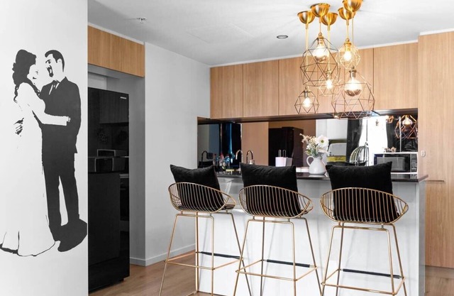 Modern & Stylish 2BR Apt - CBD - Free Parking
