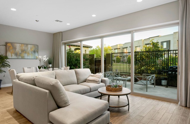 Modern townhome with private patio, grill, rooftop deck, on-site pool & gym