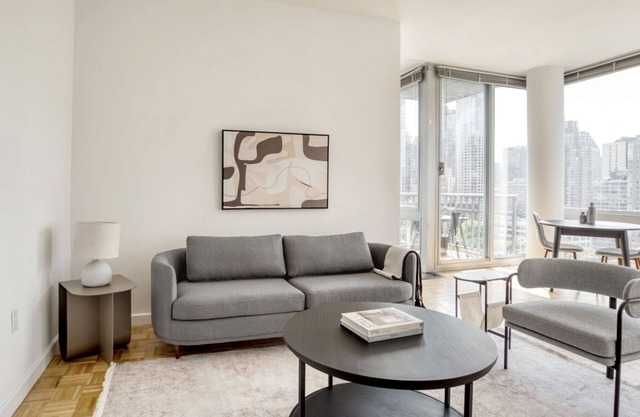 Modern UWS 2BR w/Doorman & Gym, nr Central Park, by Blueground