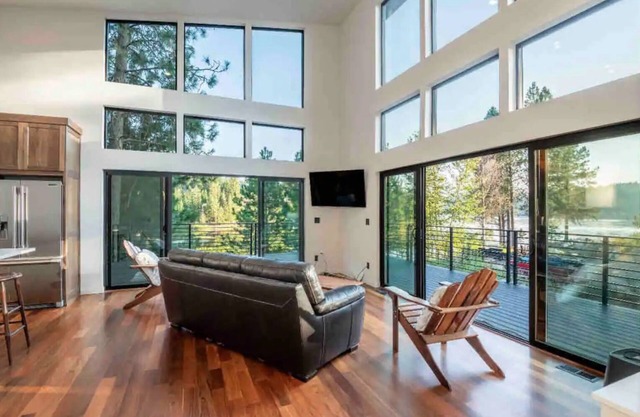 Modern Waterfront Home w/Huge Decks and Amazing Views! Two Full Kitchens!