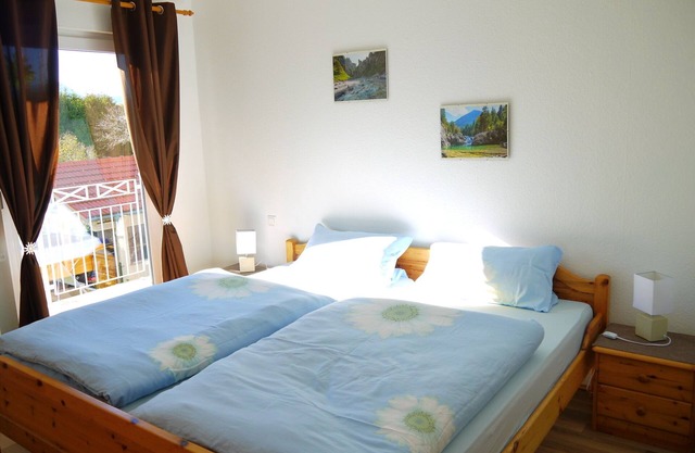 Modernly furnished apartment on the upper floor in absolute calm.
