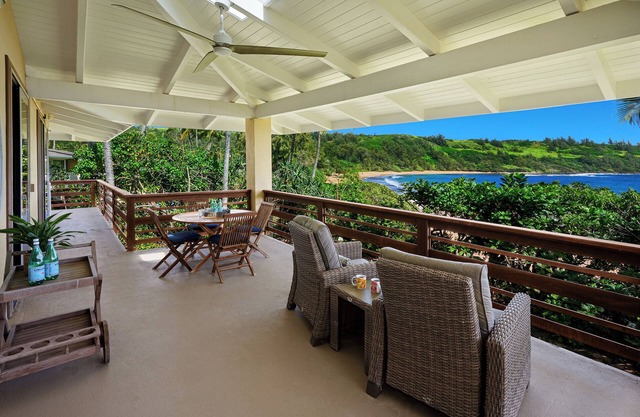 Moloaa Bay Villa on secluded white sand beach