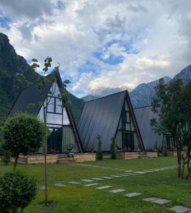 Monark Villas