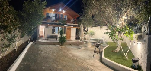 Mone luxury villa
