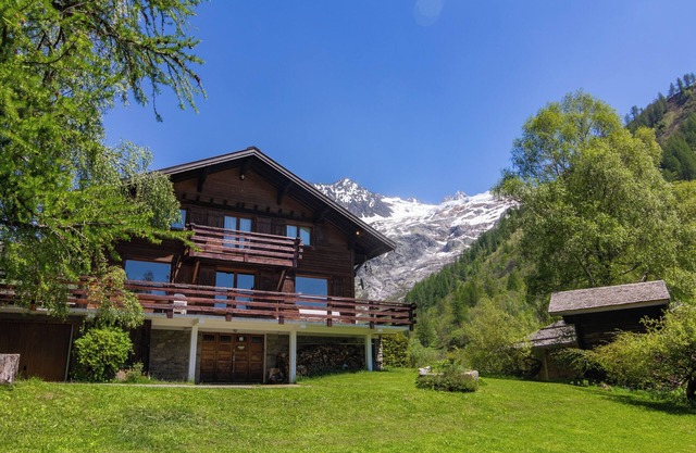 MontBlanc Alpine Ski & Sauna Retreat, Le Tour (Argentière), France