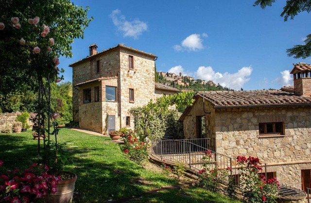 Montepulciano Luxe Escape
