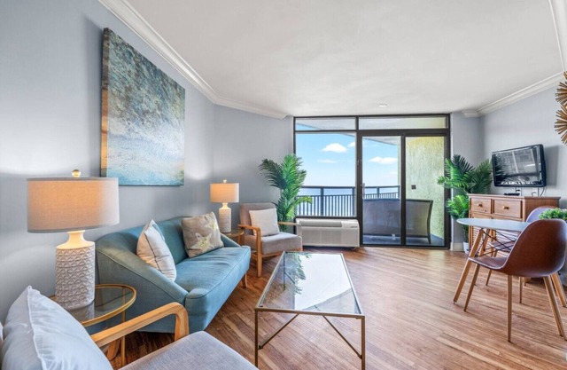 Monterey Bay Resort 1111