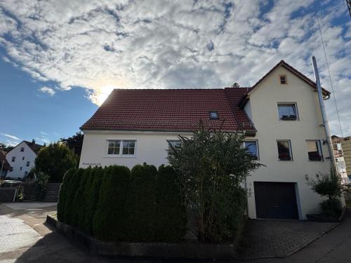 Monteurhaus mit 5 separaten Schlafzimmern für 9 Personen, 24 h check in