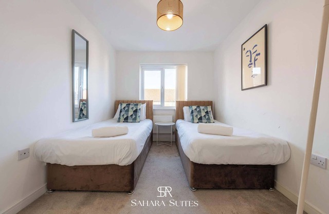 Monthly Stays | Upto 20%OFF | Modern 3BR | Parking