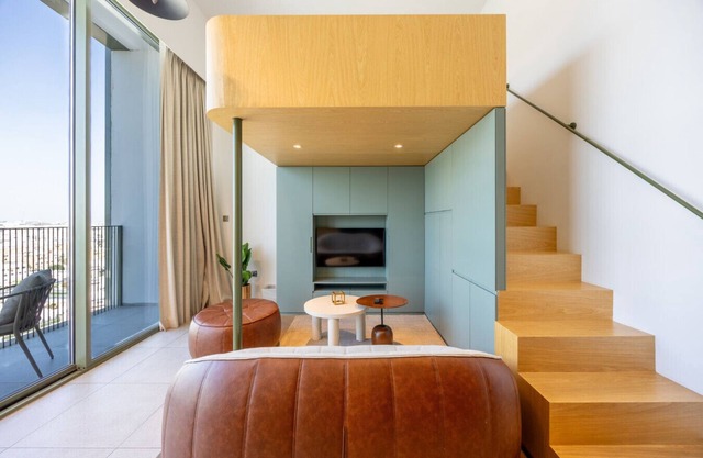 Mood 22 - Deluxe Loft Studio: Chic & Cozy Retreat
