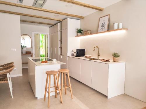 MOSCATELL - Terraza privada con encanto Mediterráneo