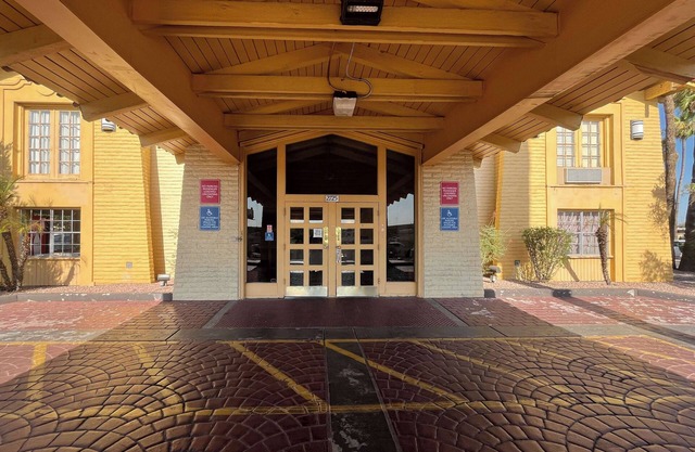 Motel 6 Phoenix, AZ - Midtown
