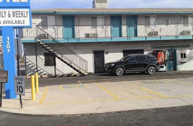 Motel 7 By Oyo Near Phoenix Airport