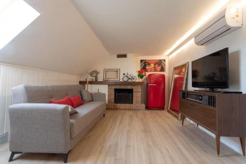 Motor Valley PentHouse - B&B Al Caminetto