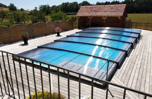Moulin Saint Jacques, quiet gîte with private pool