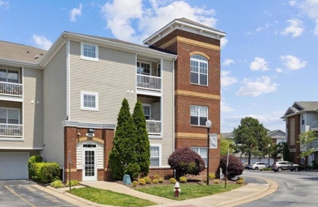 Mountain Jade Garden Condo Resort 2 bed 2 bath near Newport News City Center
