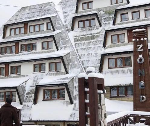 Mountain Lux Zoned