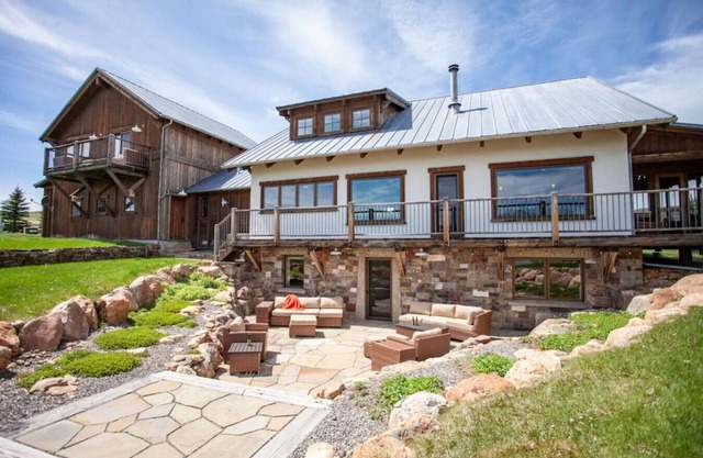 Mountain Retreat: Luxurious Chalet w/Pond & Sauna Near Yellowstone