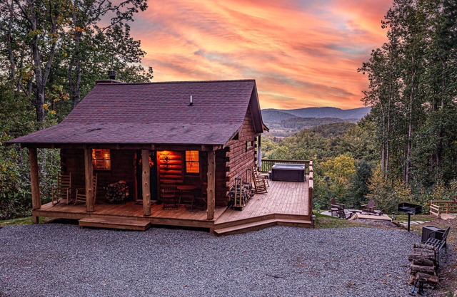 Mountain View Hideaway | 1 Bed, 1 Bath