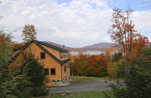 Mountain View Retreat within minutes of Okemo Mountain