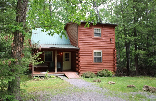 Mountaineer Relaxing 2 Bedroom Cabin