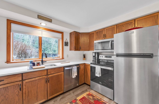 Moxham 58h - Adirondack Retreat Mountain Views 3 Bedroom Townhouse by The Summit at Gore Mountain