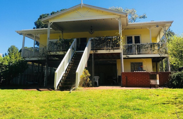 Murrundi Cliffs Walker Flat Holiday Home
