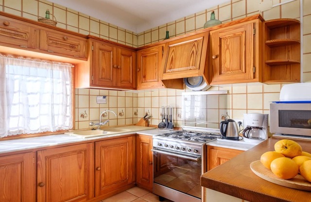 My Rental Homes - Villa Jhon with private pool, garden and barbeque