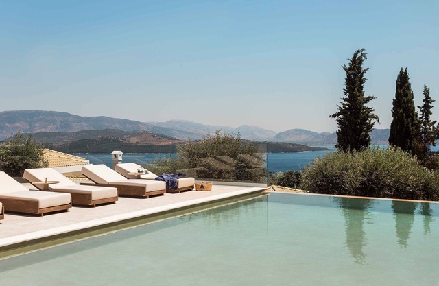 My Rental Homes - Villa Senia with infinity swimming pool, sea view and sun terrace