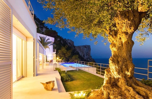 My Rental Homes | Villa Luce with sea view and heated pool