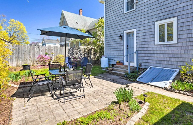 Mystic Refuge w/Patio < 1 Mi to Downtown!