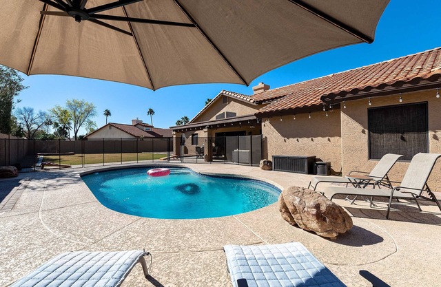 N. Scottsdale Retreat W/Heated Pool & Hot Tub!