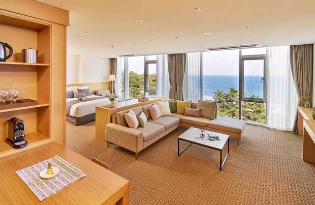 Naksan Beach Hotel