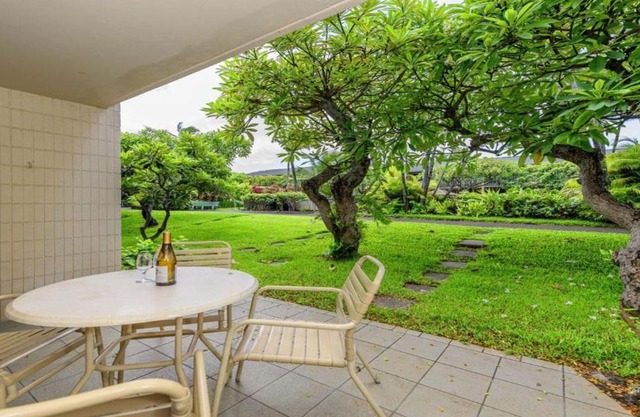 Napili Shores D127 · NS D127 Studio w Pool Near Beach