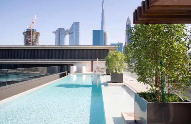 Nasma Luxury Stays - City Walk